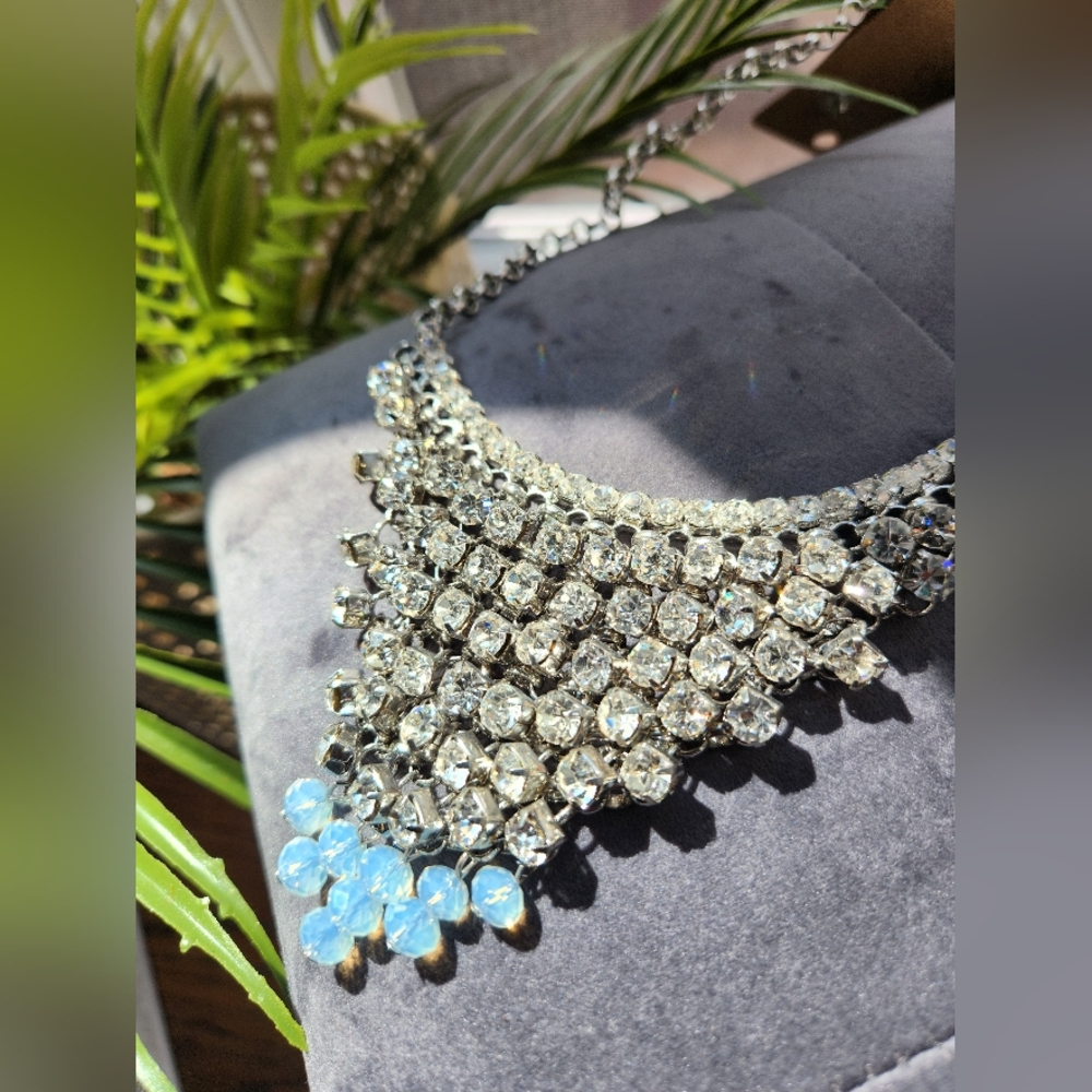 Rhinestone Necklace with Earrings Set - Picture 12 of 17